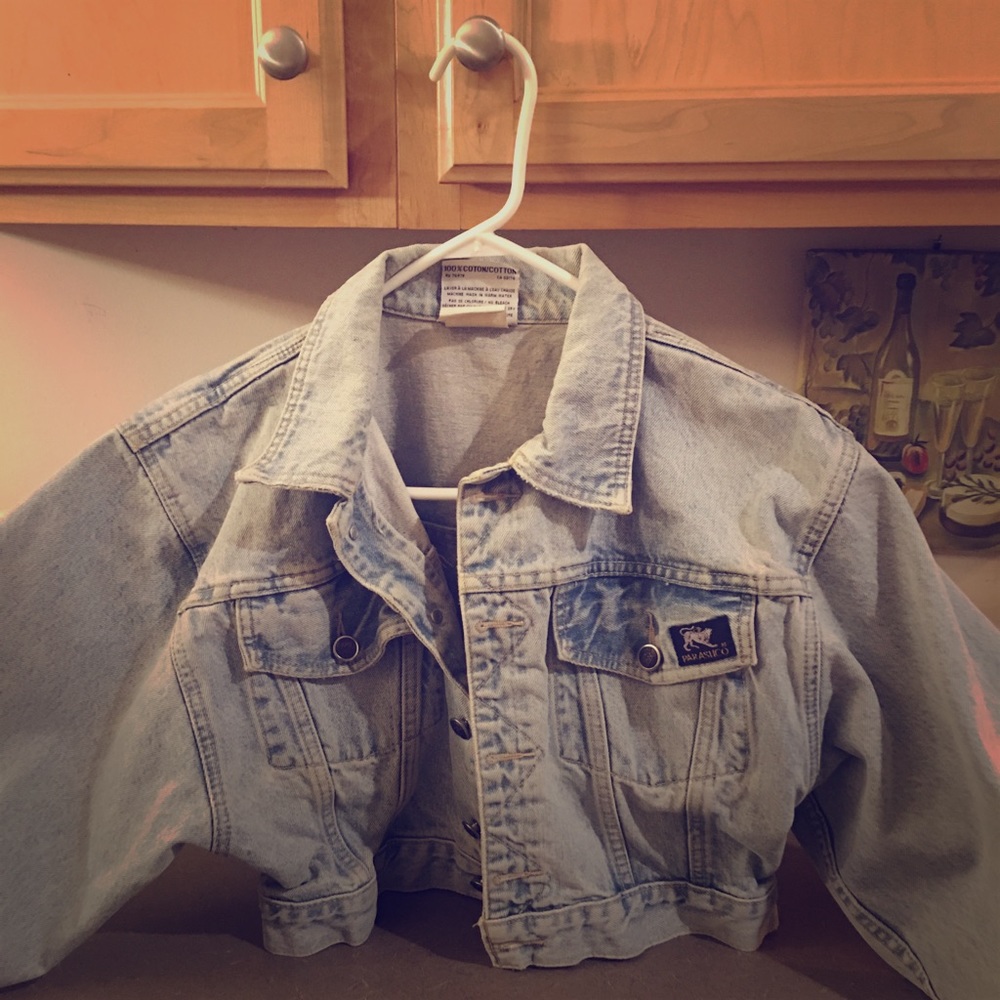 Light blue cropped denim jacket by PARASUCO.